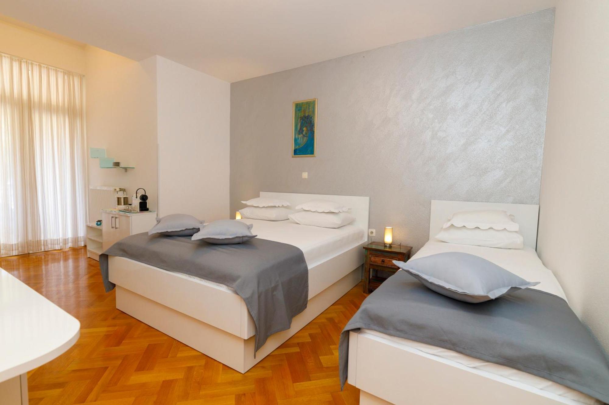 Villa Alesa Tucepi Bagian luar foto