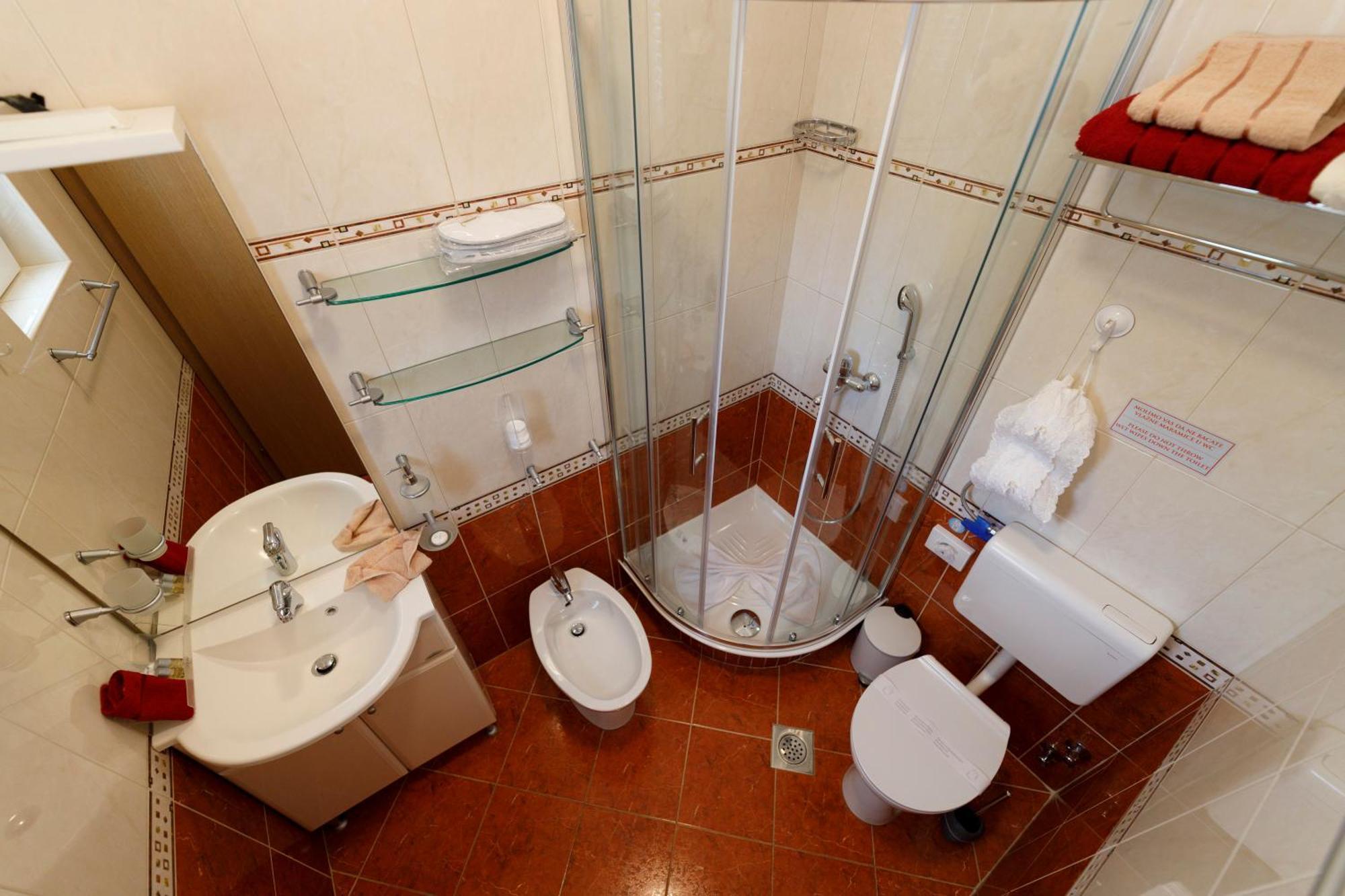 Villa Alesa Tucepi Bagian luar foto